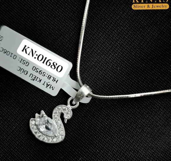 Mặt Dây Chuyền Bạc KNJ019
