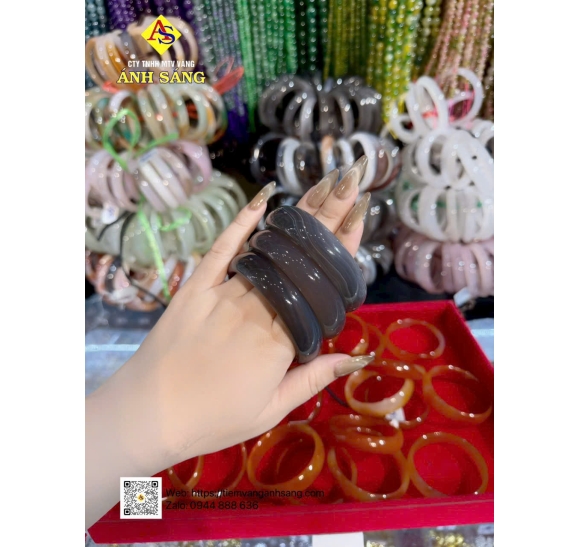 VÒNG ĐÁ MẮT MÈO PHONG THỦY 004